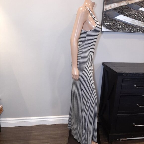ROMEO & JULIET COUTURE Maxi Dress Striped Sleeveless Fitted Tank Slimming Summer - Picture 9 of 12